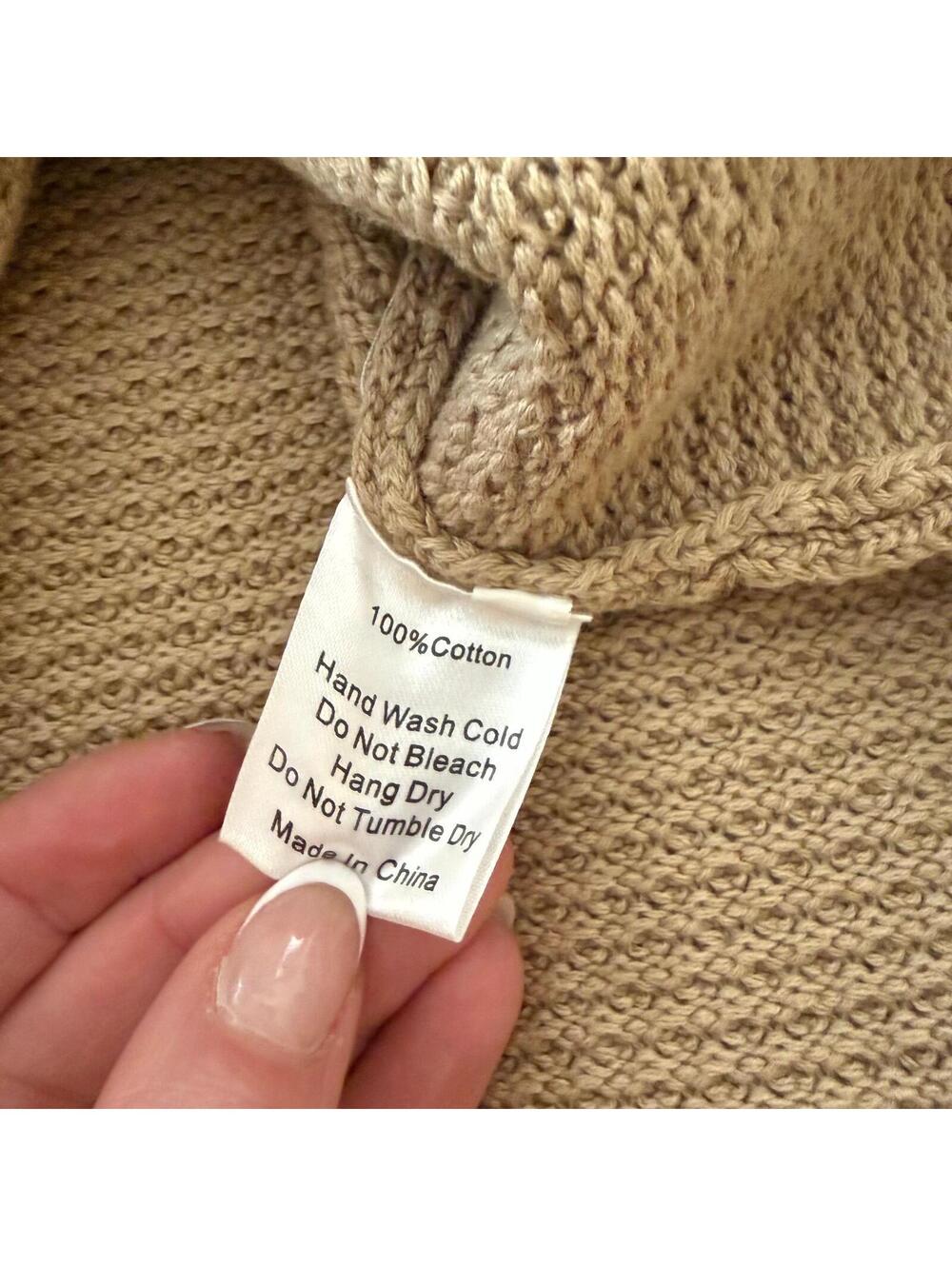 Small Women’s Knit Mod Ref Set - Picture 6 of 6